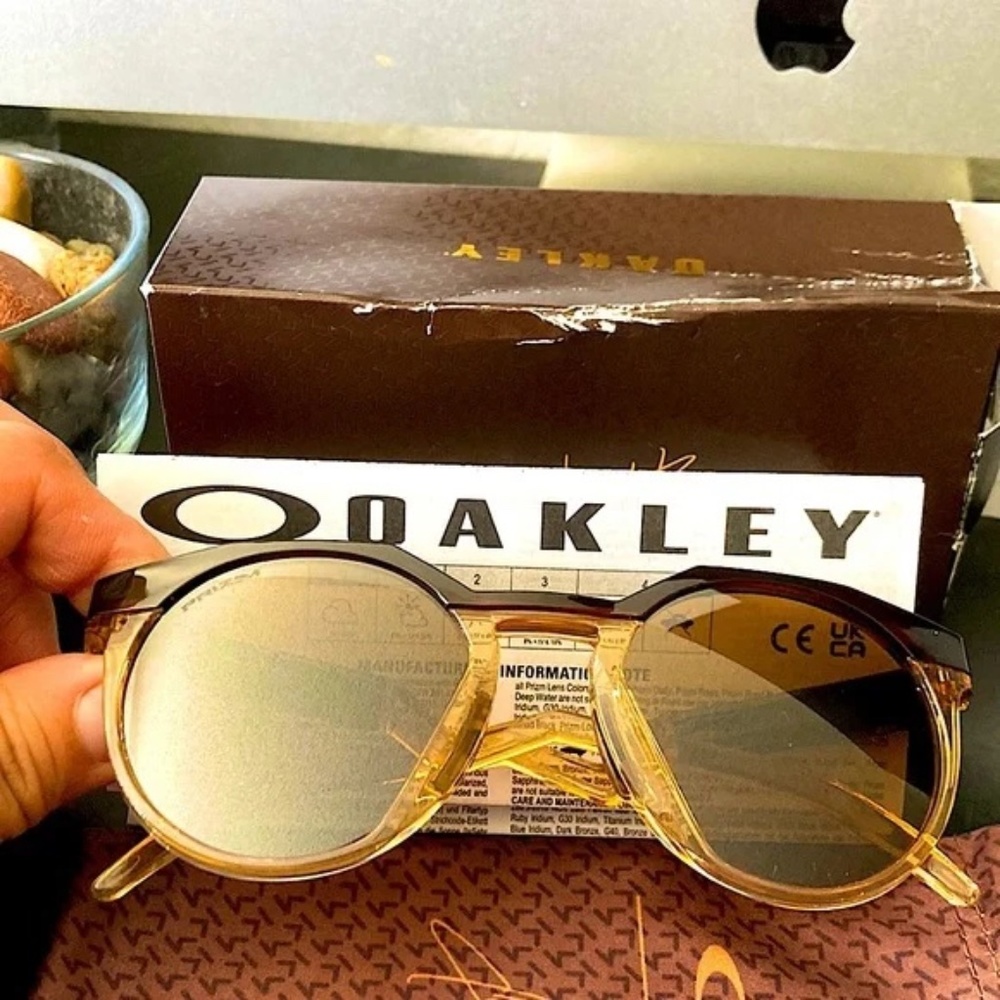 Oakley Sunglasses Kylian Mbappé Sunglasses oo9242 signature series hstn ⚽️ ☀️🕶️ - Picture 6 of 12